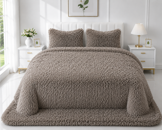 4-Piece Shaggy Quilt Set — Mouse Skin — view 4